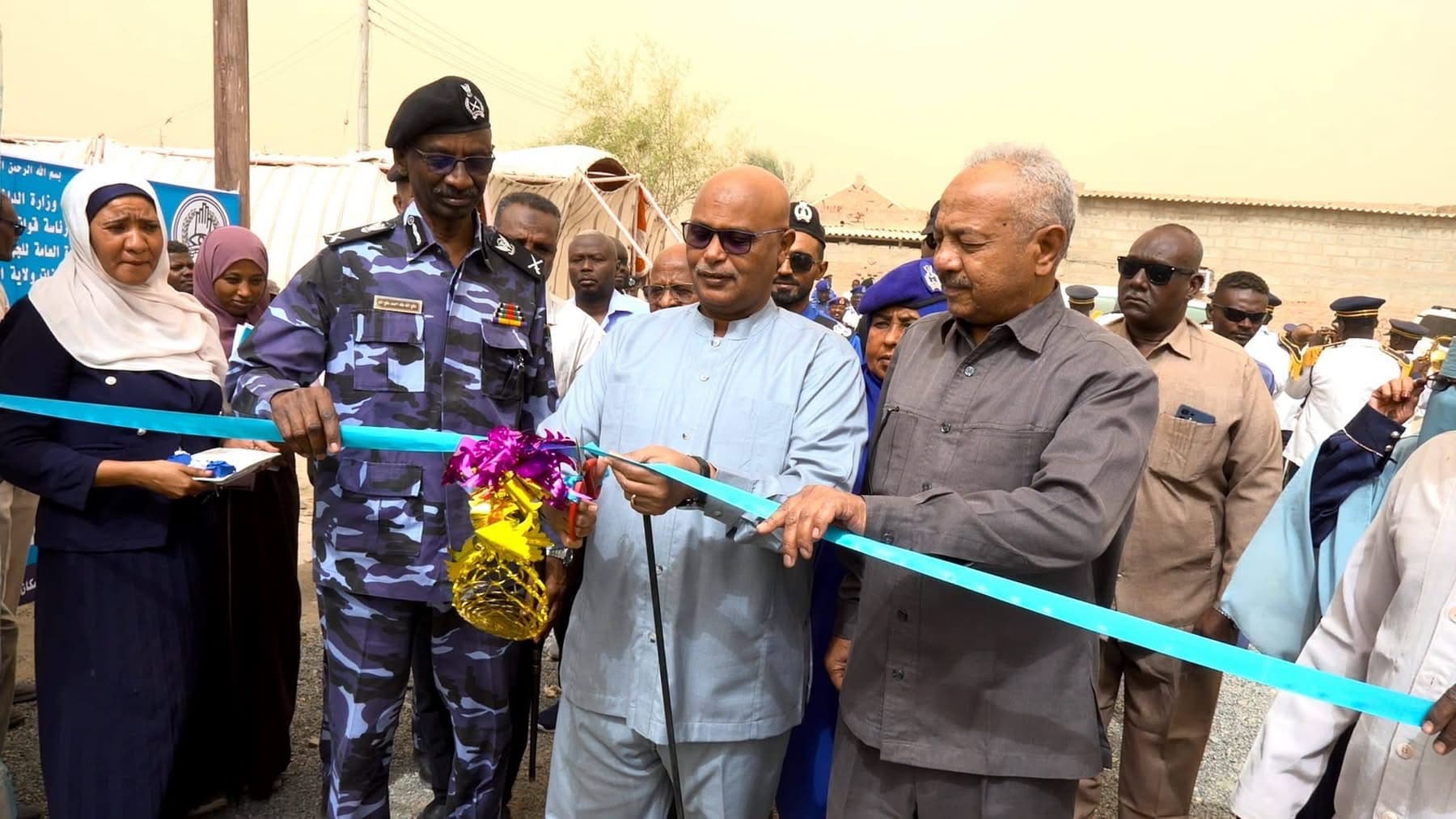 مدير عام هيئة الموانئ البحرية يفتتح مركز جوازات الموانئ ببورتسودان